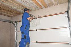 Houston Expert Garage Doors Service Houston, TX 713-581-2496 Houston Expert Garage Doors Service Houston, TX 713-581-2496 - installation-side